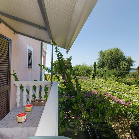 Apartments Daniela Водице Екстер'єр фото