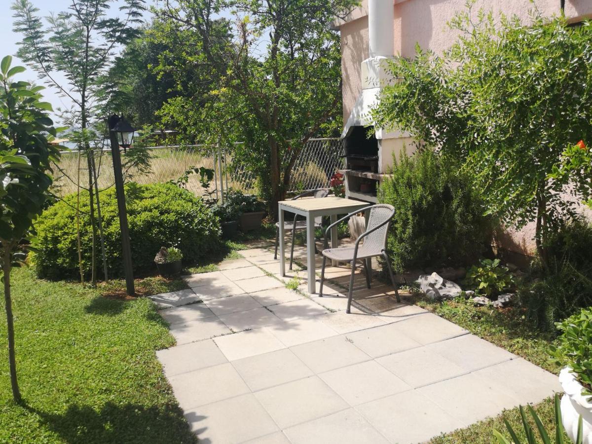 Apartments Daniela Водице Екстер'єр фото