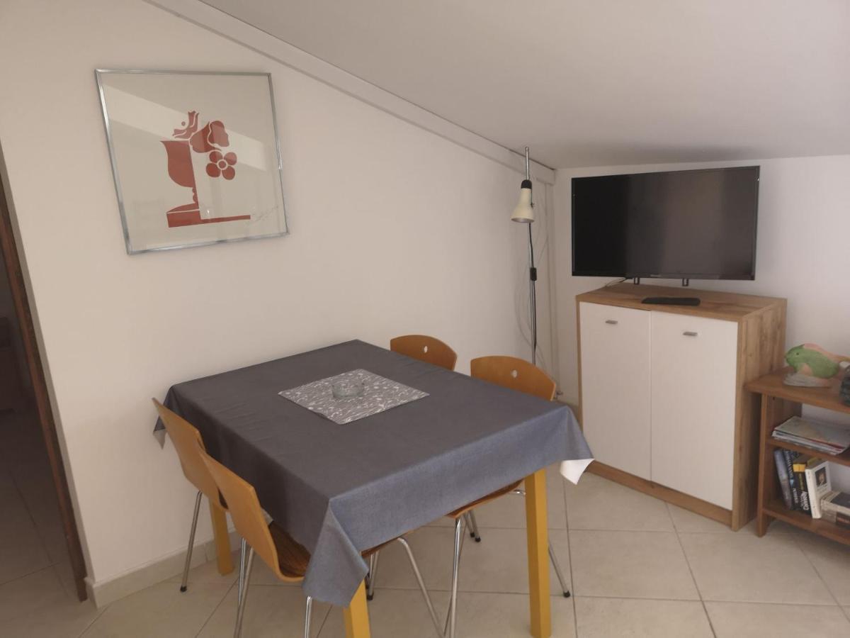 Apartments Daniela Водице Екстер'єр фото