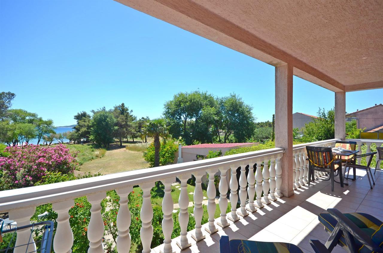 Apartments Daniela Водице Екстер'єр фото